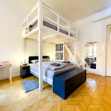 Large 4br Oasis In Ac- Bp Sky * Budapešť