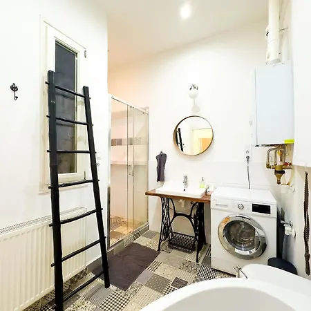 Large 4br Oasis In Ac- Bp Sky * Budapešť