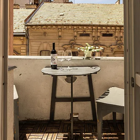 Apartament Large 4br Oasis In Ac- Bp Sky Budapesta