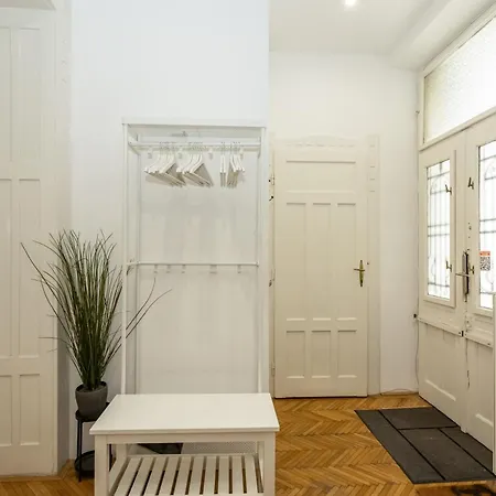 Apartament Large 4br Oasis In Ac- Bp Sky