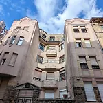 Large 4br Oasis In Ac- Bp Sky Budapest