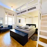 Large 4br Oasis In Ac- Bp Sky דירה