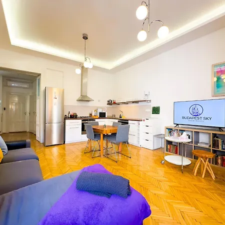 Apartamento Large 4br Oasis In Ac- Bp Sky Budapest